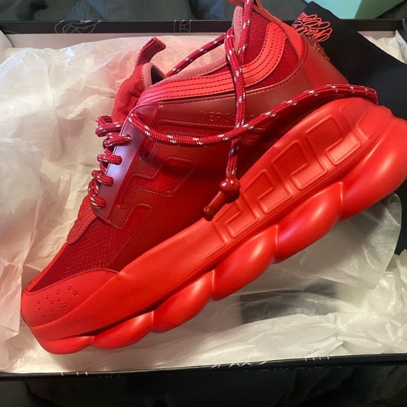 Men’s Versace Chain Reaction - Picture 2 of 3